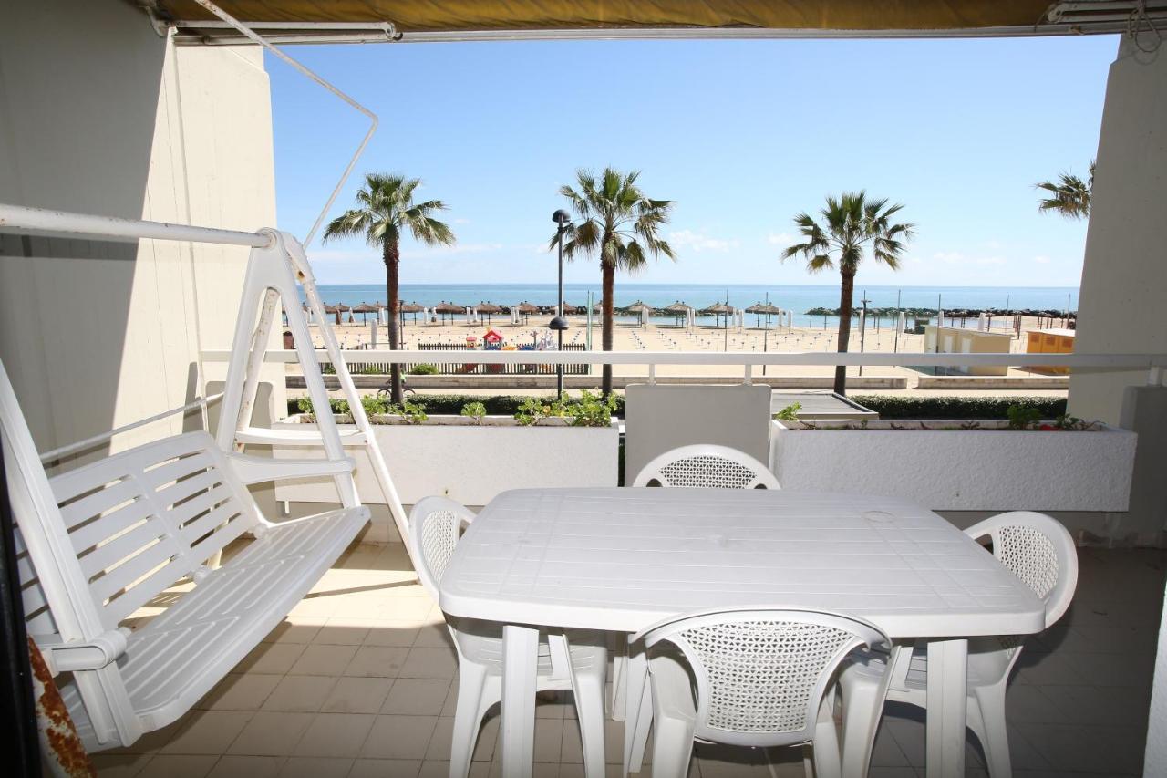 Residence Le Palme Montesilvano Marina Eksteriør billede